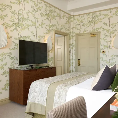 The Balmoral Hotel 5*