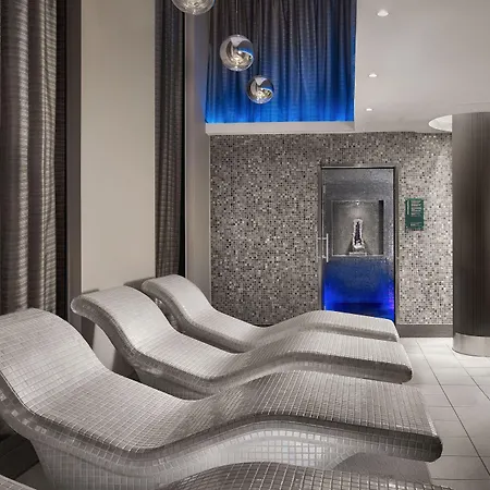 Sheraton Grand & 5* إدنبرة