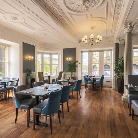 فندق أولد ويفرلي