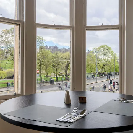 أولد ويفرلي 3*