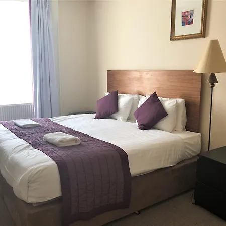 Cairn & Lejlighedshotel 3*