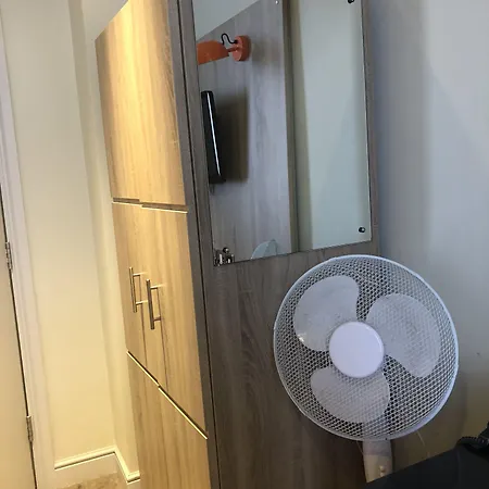 Cairn & Lejlighedshotel Edinburgh