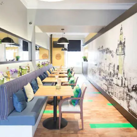 Cairn & Lejlighedshotel