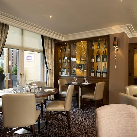 酒店 Marriott Holyrood 4*