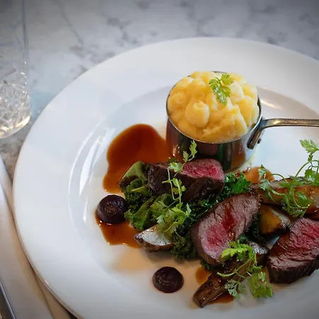 فندق Marriott Holyrood