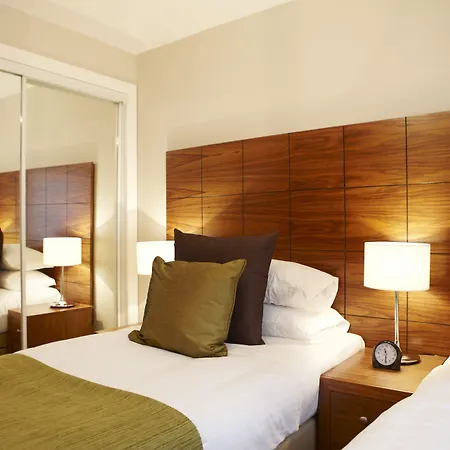 The Knight By Mansley Aparthotel Edinburgh