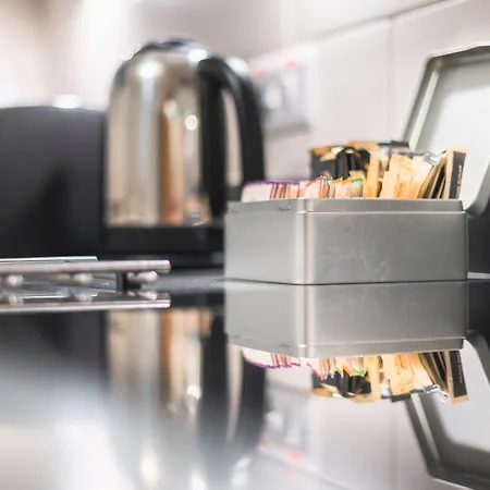 The Knight By Mansley Aparthotel Edinburgh