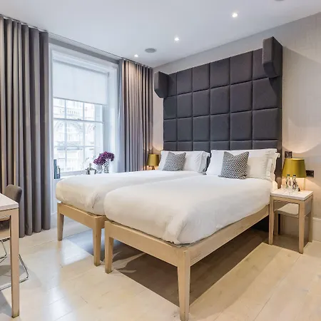 The On The Mile Hotel Edinburgh