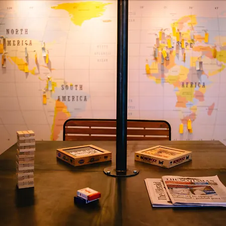 Stay Central Hotel 3*