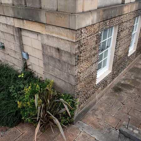 Hotel Royal Scots Club