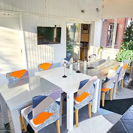 Duddingston - Only * Edinburgh