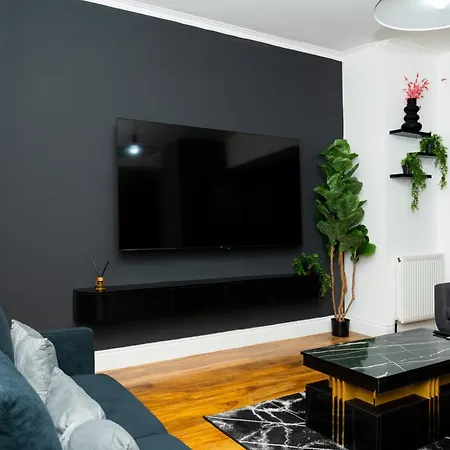 Villa Luxury 5bd, Gym, Parking, Bus To Airport, Sleeps10 Edimburgo