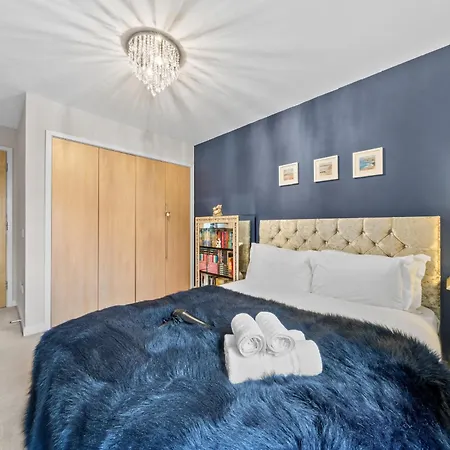 Hawkhill 1 Bedroom -