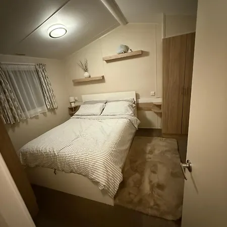 Hoopers Hideaway Caravan Setonsands * Edinburgh