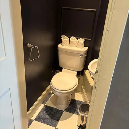 The Castle Esplanade Lägenhet