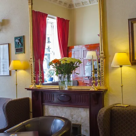 Thistle 3*