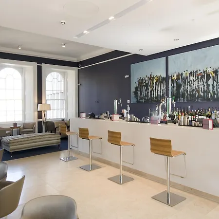 Apex Waterloo Place Édimbourg