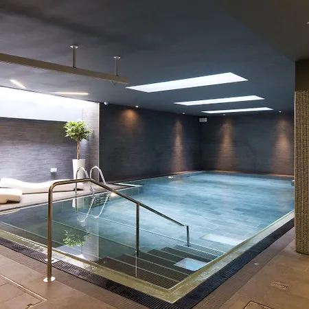 Apex Waterloo Place 4*