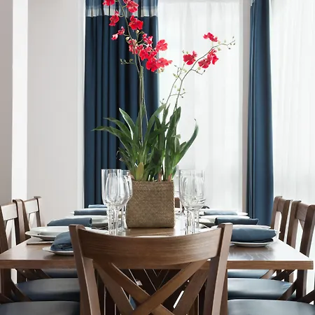 Princes Street Edinburg