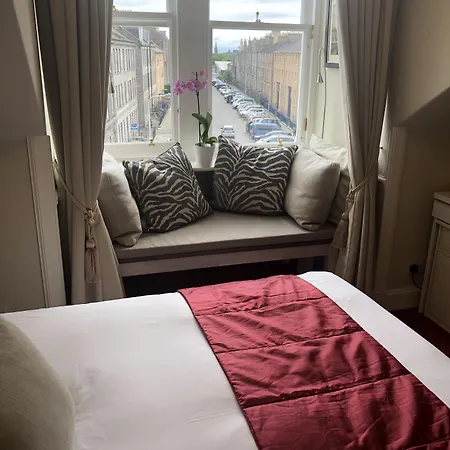 Sheridan Guest house 4*