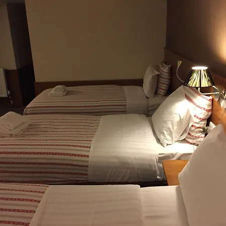 House 3* エディンバラ