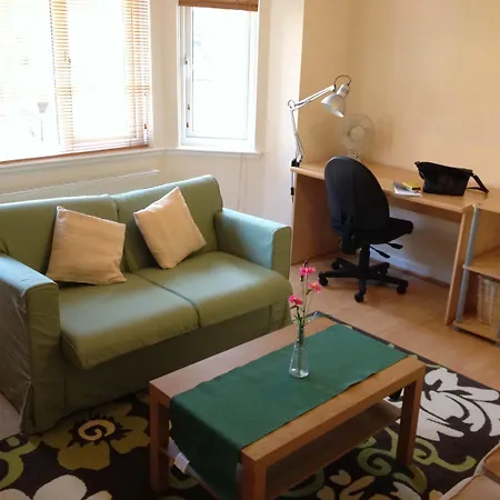 ホテル Grosvenor Gardens エディンバラ