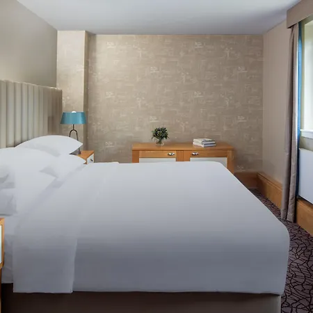 The Scholar 4* Edinburgh