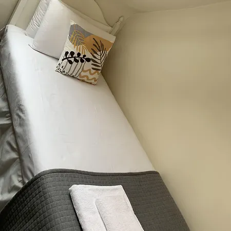 Гостевой дом Edinburgh Central Rooms 3*