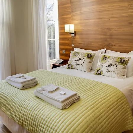 Clarendon Luxury 4* 爱丁堡