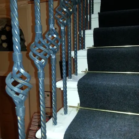 Guest house Townhouse