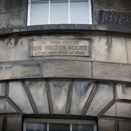 Guest house Townhouse