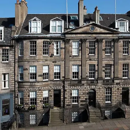 Guest house Townhouse