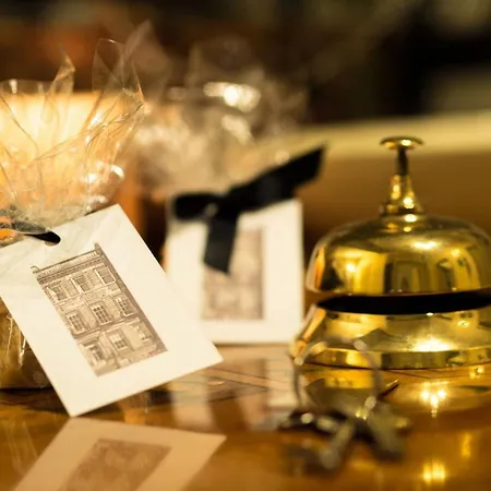 Six Brunton Place 5* Эдинбург