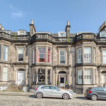 Hotel No.32 Edinburgh