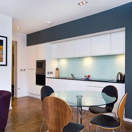 Destiny Scotland -the Malt House * Edimburgo