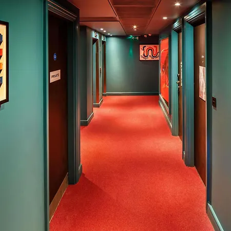 Hotel Ibis Styles St Andrew Square 3*