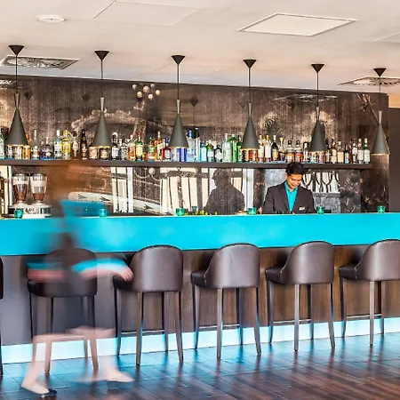 Hotel One Edinburgh-princes 3*