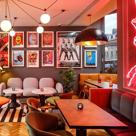 Ibis Styles St Andrew Square Hotel 3*