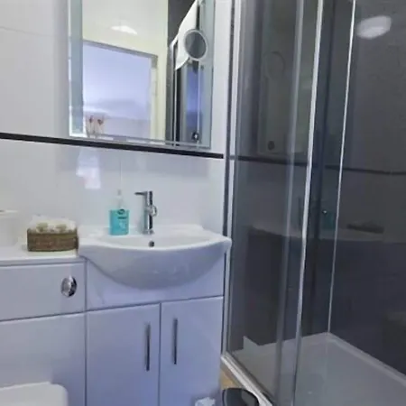 Gasthuis The Alba House 4*