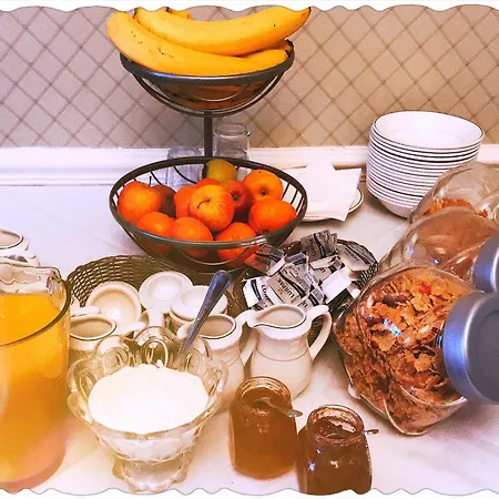 Pensión Allison House 16 4*