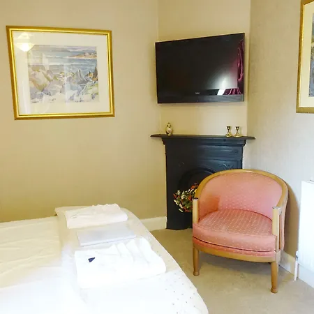 Gladstone House Gæstehus 4*