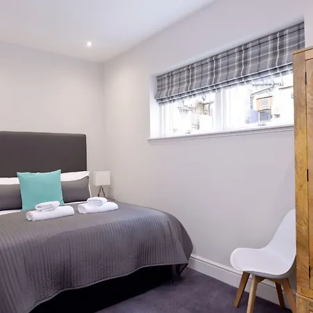 Апартаменты Destiny Scotland - Q-residence Эдинбург