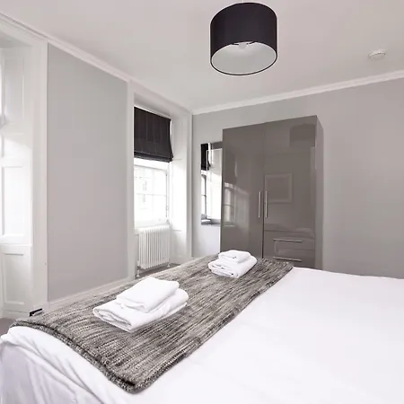 Destiny Scotland - Hill Street * Εδιμβούργο