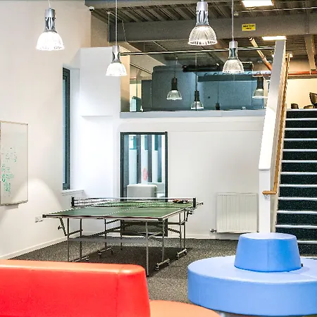 Destiny Student - Shrubhill Edimburgo