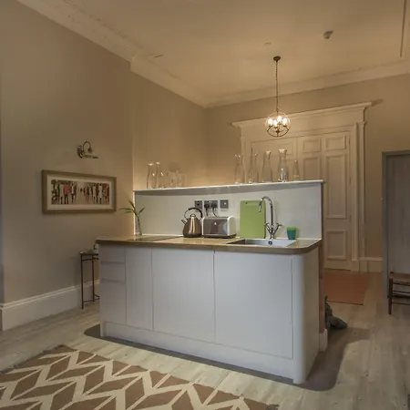 Haymarket Apartmanhotel 4*