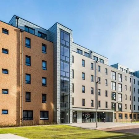 Destiny Student - Murano Edinburgh