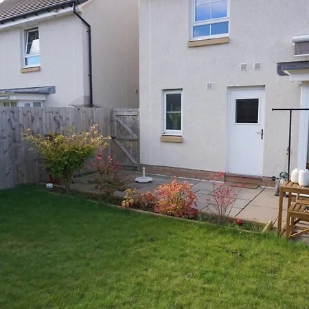 En-suite Double Bedroom With Pentland Hill View