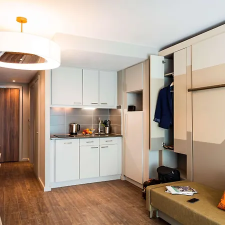 Adagio Royal Mile 4* Edimburgo