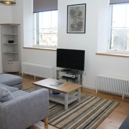 Апартаменты Destiny Scotland - Broughton St Lofts Эдинбург