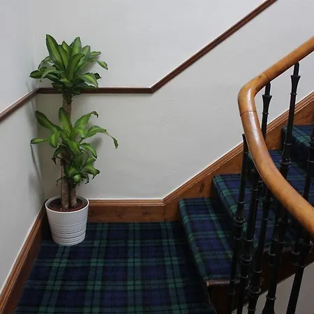 Airdenair Bed & Breakfast 3*